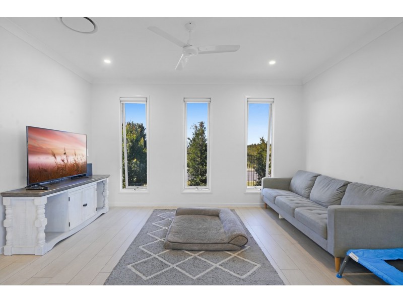 9 Cane Road, Ormeau QLD 4208