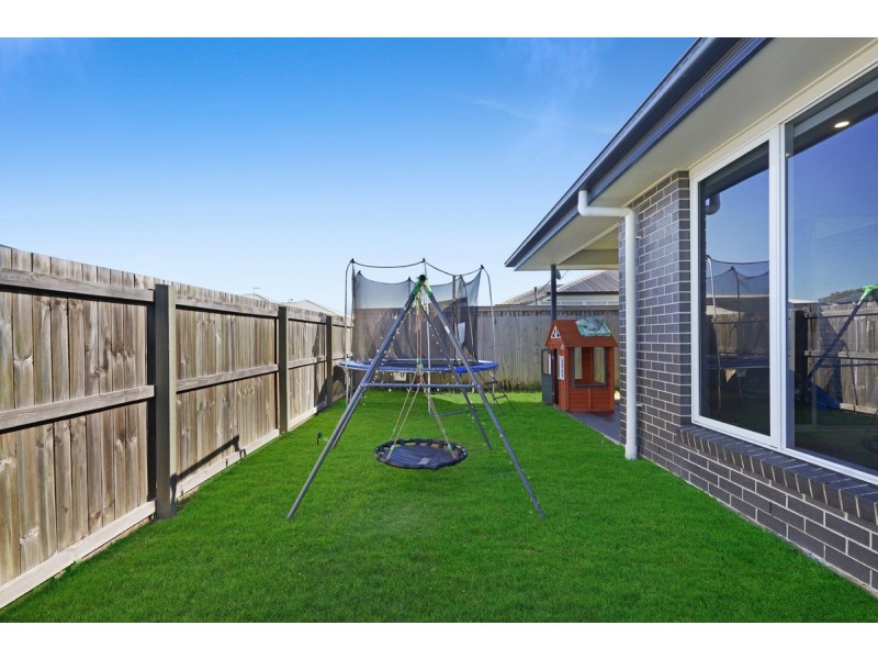 9 Cane Road, Ormeau QLD 4208
