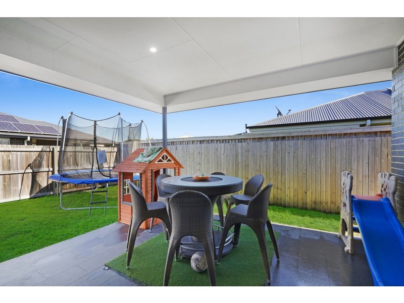 9 Cane Road, Ormeau QLD 4208