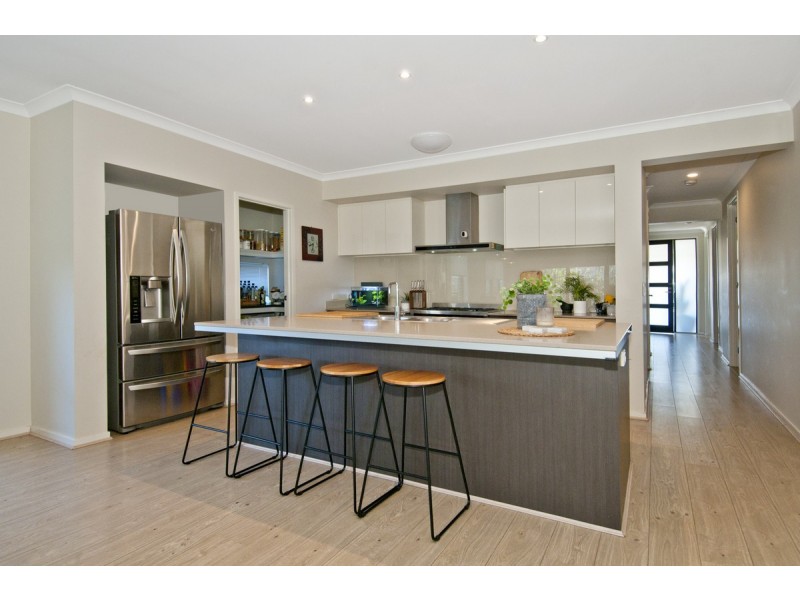 5 Collie Crescent, Ormeau Hills QLD 4208