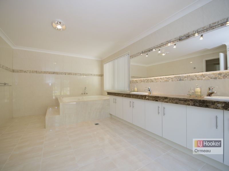 23 Mobbs Place, Ormeau QLD 4208