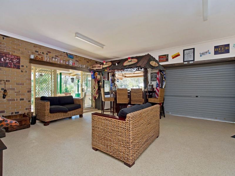 5 Woodville Place, Yatala QLD 4207