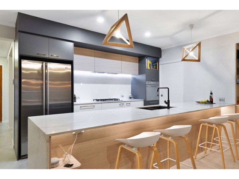 15 Summerlea Crescent, Ormeau QLD 4208