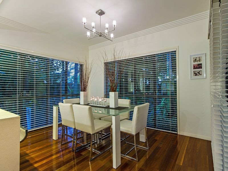 23 Riverside Terrace, Windaroo QLD 4207