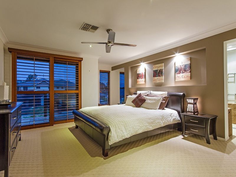 23 Riverside Terrace, Windaroo QLD 4207
