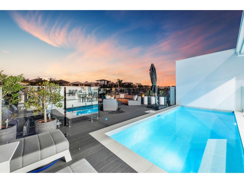 4 Sovereign Lane, Coomera Waters QLD 4209