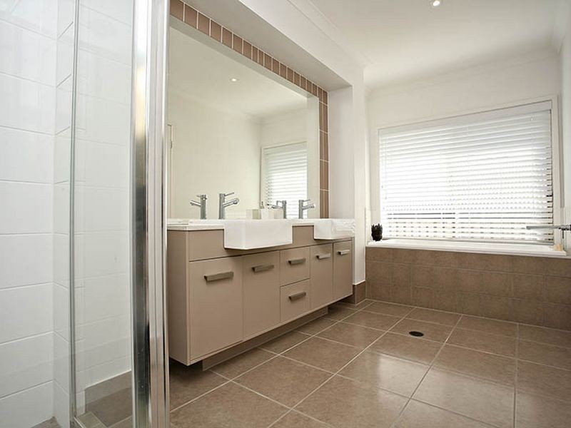 3 Penneshaw Crescent, Ormeau QLD 4208