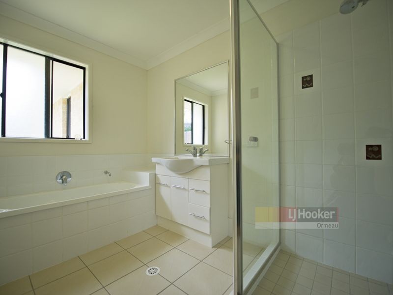 19 Lucas Crescent, Ormeau Hills QLD 4208