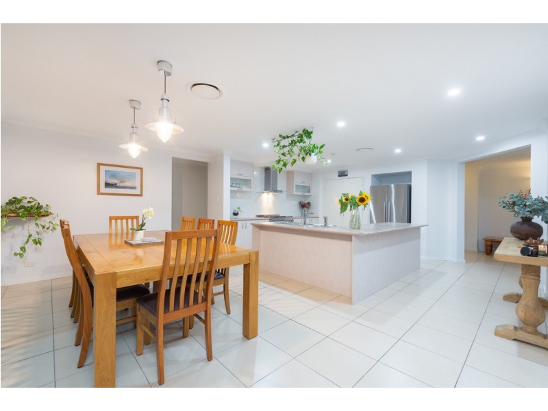 1 Carob Court, Ormeau QLD 4208