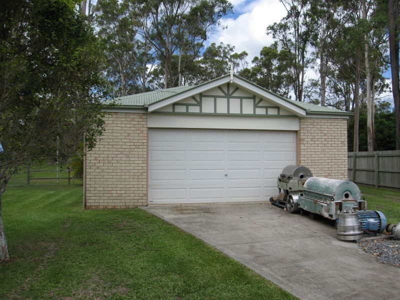 13 Kristy Court, Yatala QLD 4207