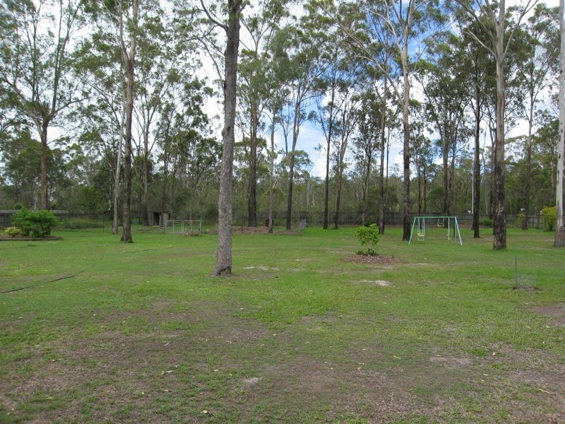 13 Kristy Court, Yatala QLD 4207
