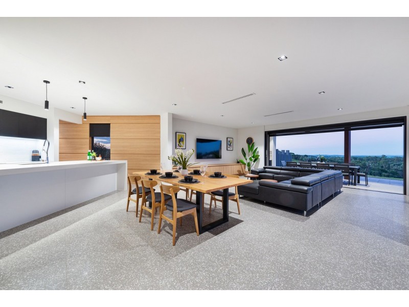 65 Montego Hills Drive, Kingsholme QLD 4208
