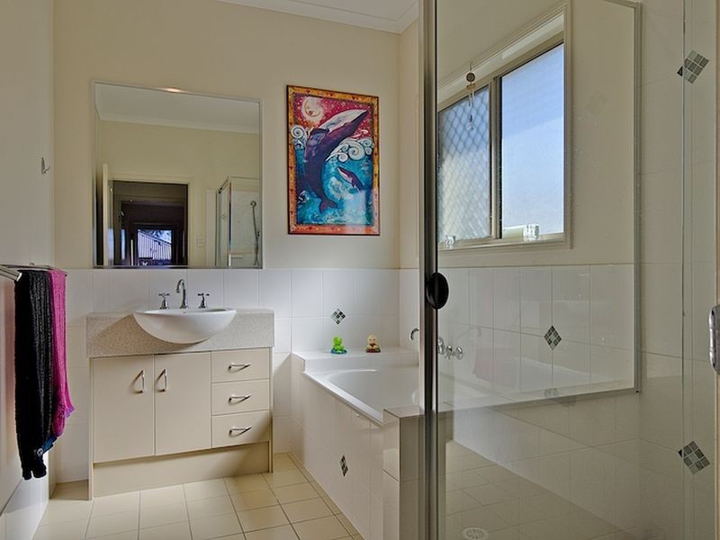 10 Maidenwell Road, Ormeau QLD 4208