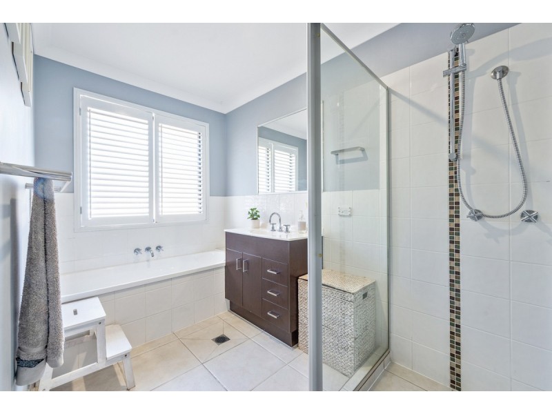 1 Gillin Place, Ormeau QLD 4208