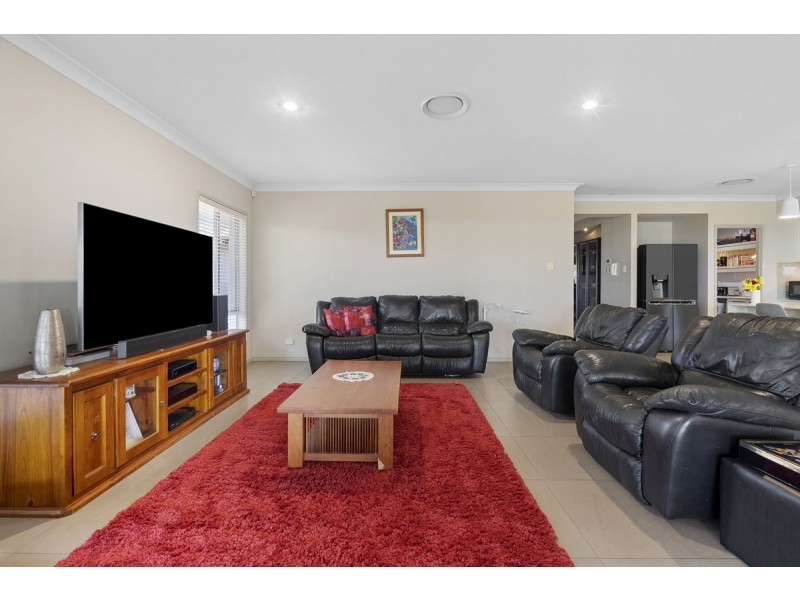 6 Islandview Terrace, Ormeau Hills QLD 4208