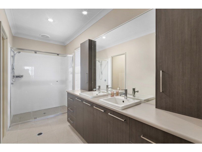 6 Islandview Terrace, Ormeau Hills QLD 4208