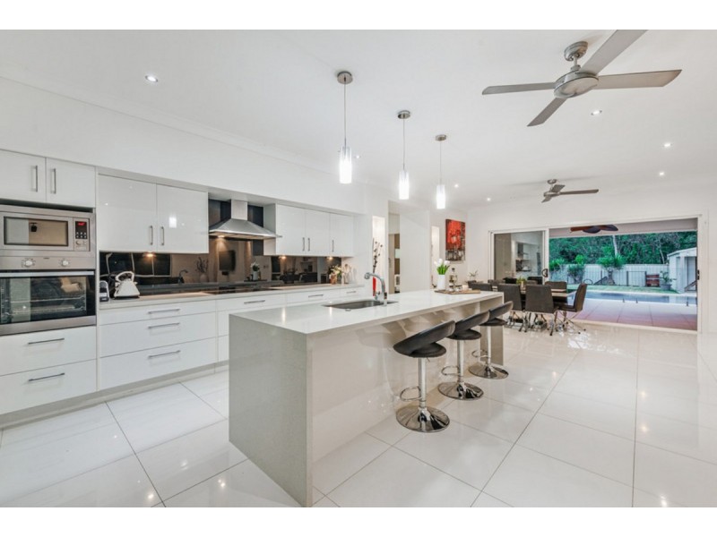 94 Halfway Drive, Ormeau QLD 4208