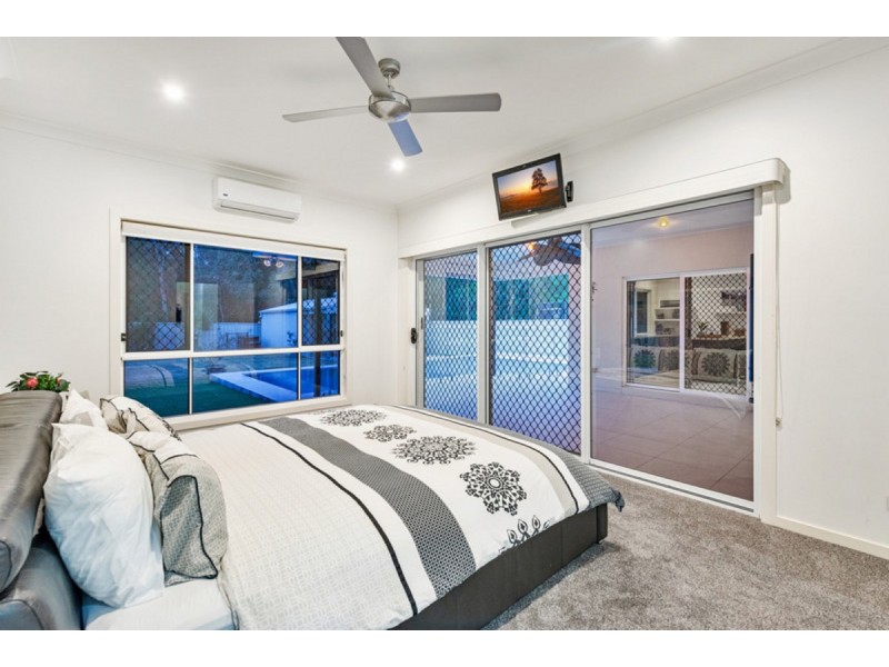 94 Halfway Drive, Ormeau QLD 4208