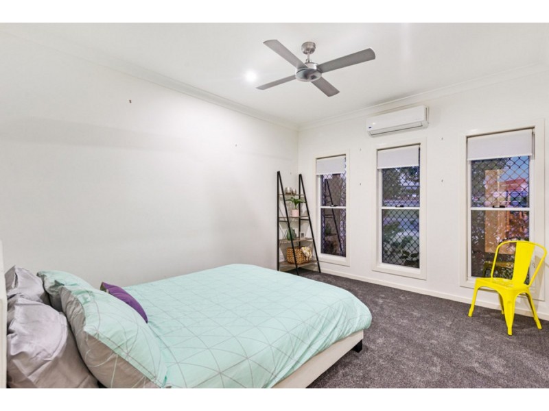 94 Halfway Drive, Ormeau QLD 4208