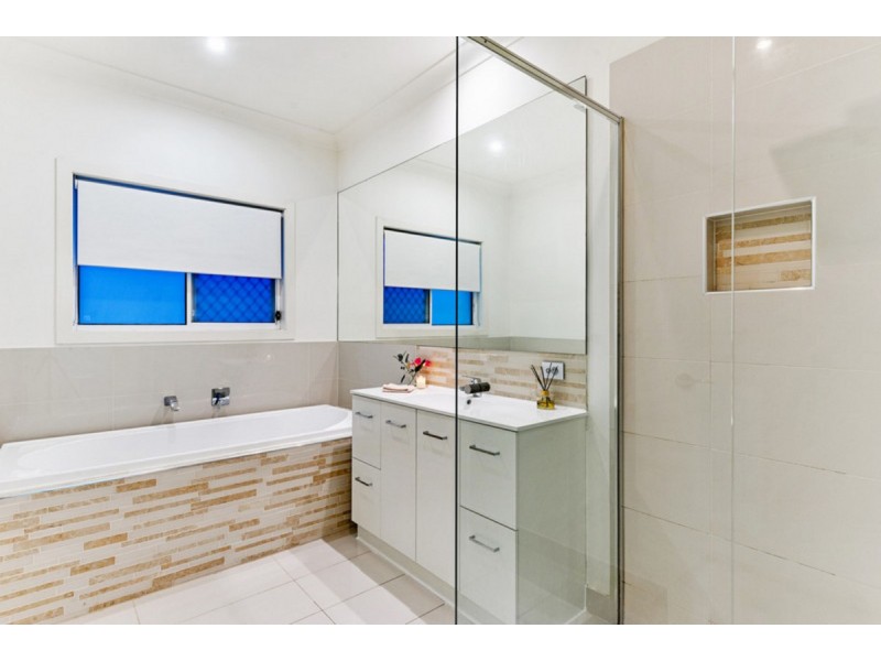 94 Halfway Drive, Ormeau QLD 4208