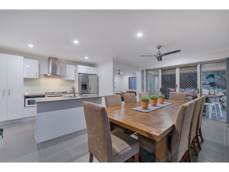 28 Paddy Circuit, Ormeau QLD 4208