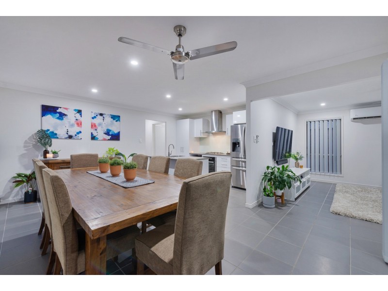 28 Paddy Circuit, Ormeau QLD 4208