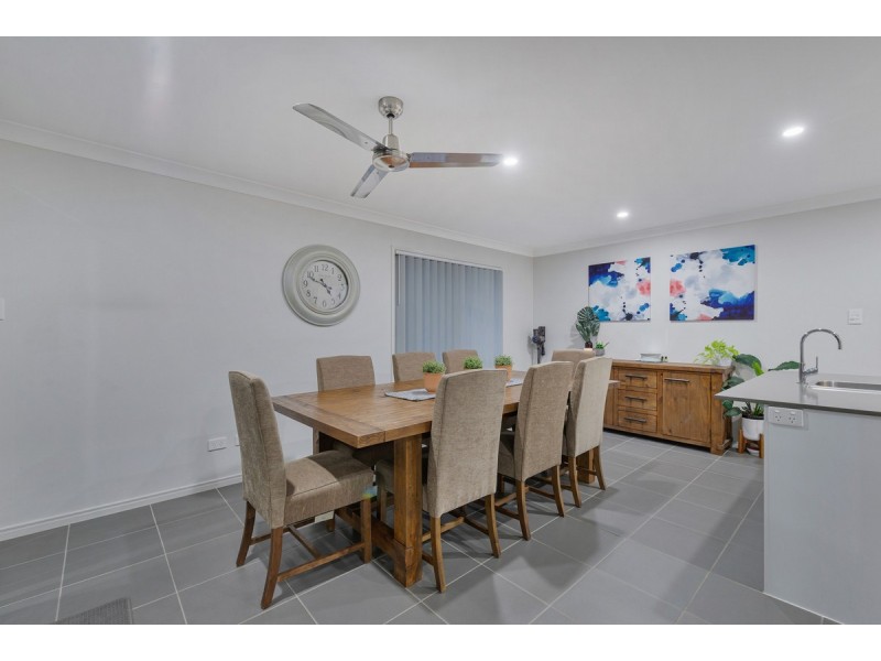 28 Paddy Circuit, Ormeau QLD 4208