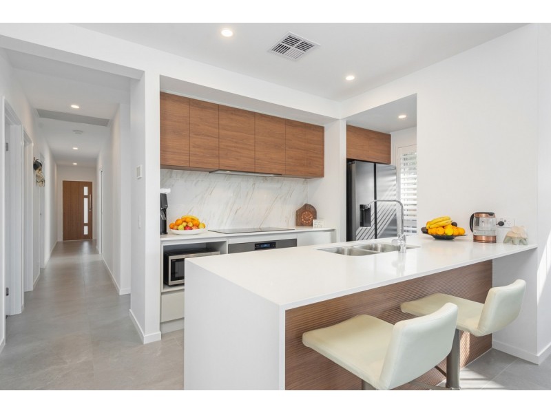 10 Lavazza Street, Ormeau QLD 4208