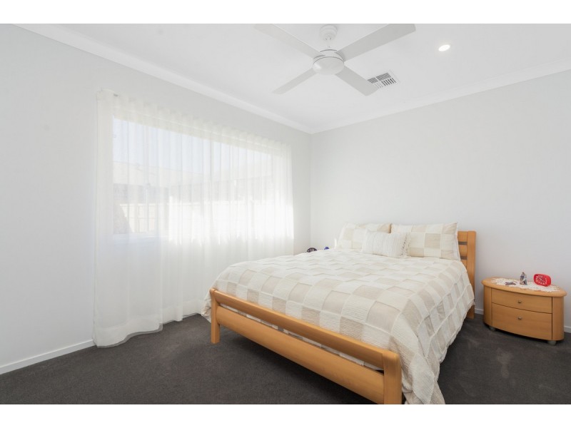 10 Lavazza Street, Ormeau QLD 4208