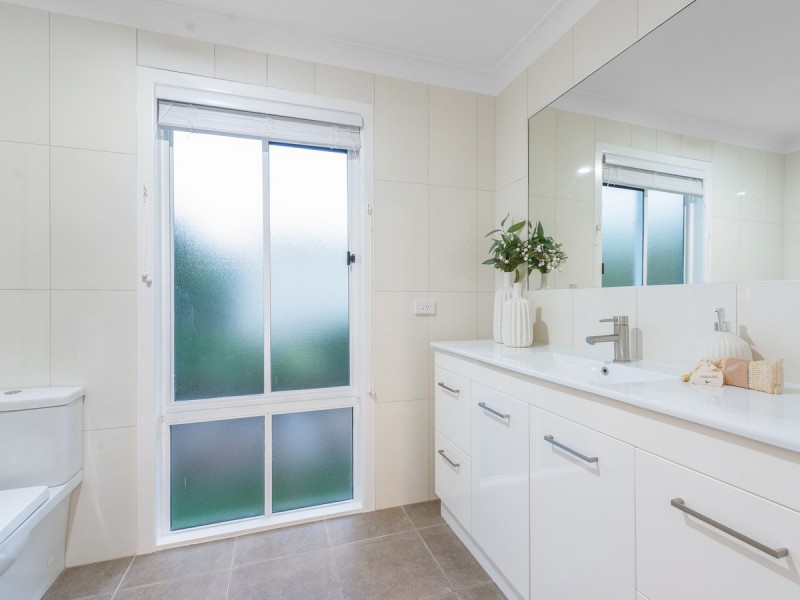 12 Philben Drive, Ormeau QLD 4208