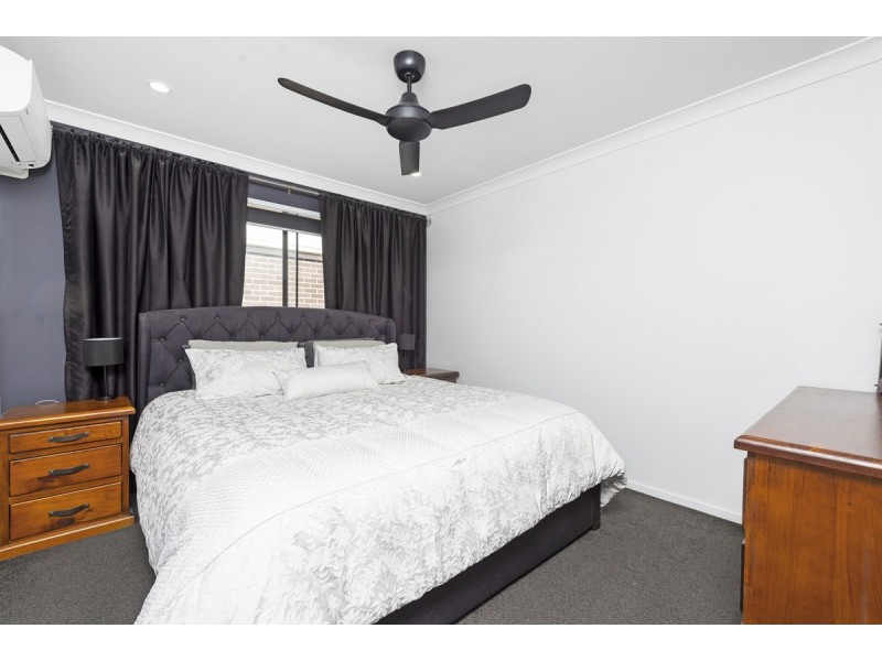 8 Cane Road, Ormeau QLD 4208