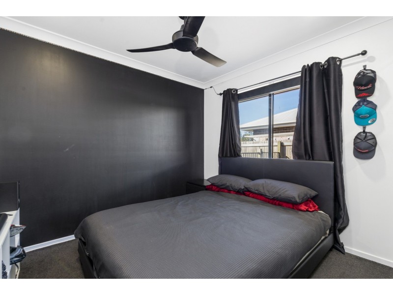 8 Cane Road, Ormeau QLD 4208