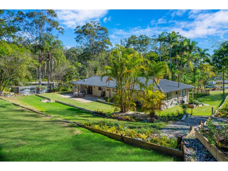 10 Oomool Court, Pimpama QLD 4209