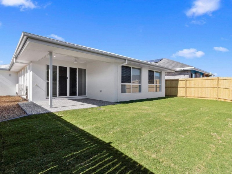 6 Paperbark Place, Ormeau QLD 4208