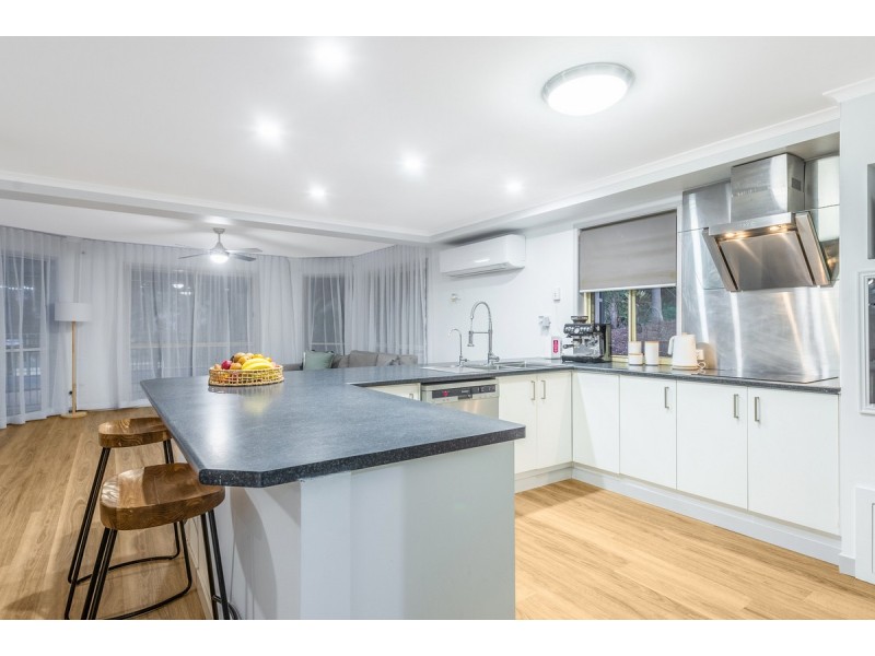 10 Beaton Court, Ormeau QLD 4208
