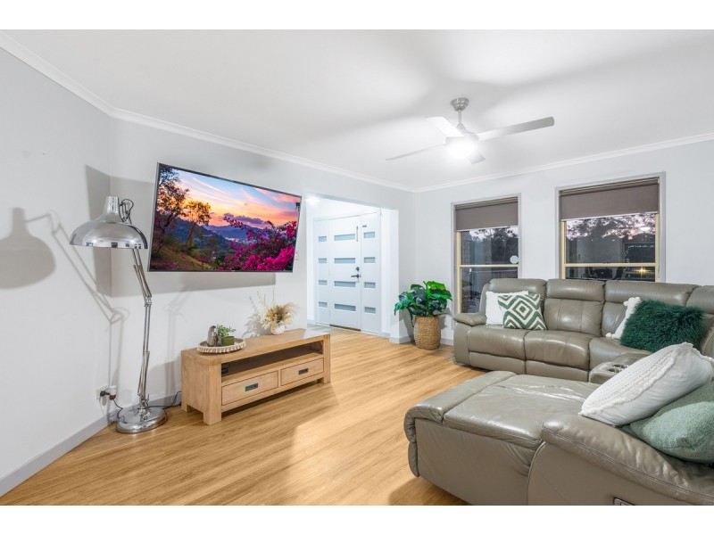 10 Beaton Court, Ormeau QLD 4208
