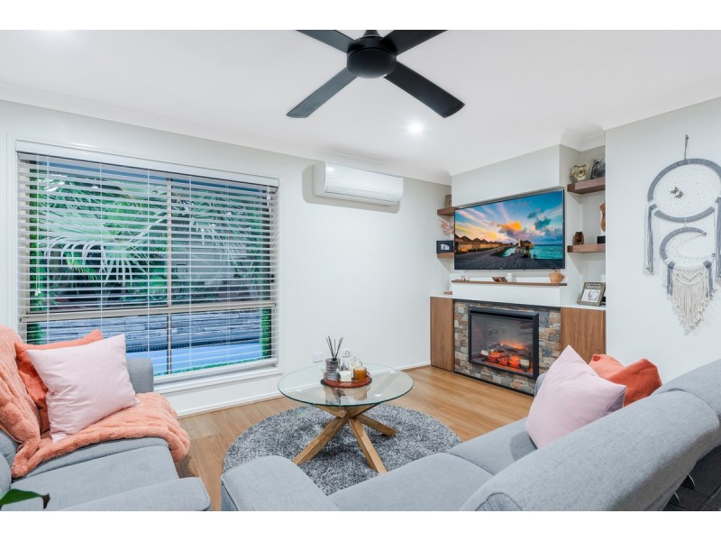 60 Karall Street, Ormeau QLD 4208