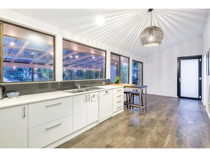 67 Katrina Crescent, Waterford West QLD 4133