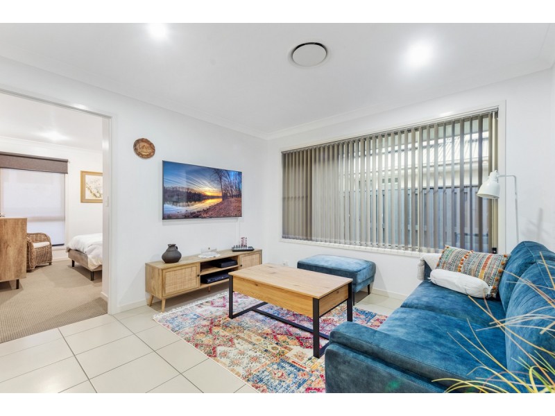 44 Stoney Creek Circuit, Ormeau QLD 4208