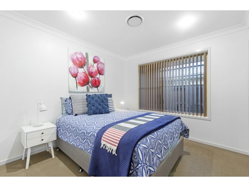 44 Stoney Creek Circuit, Ormeau QLD 4208
