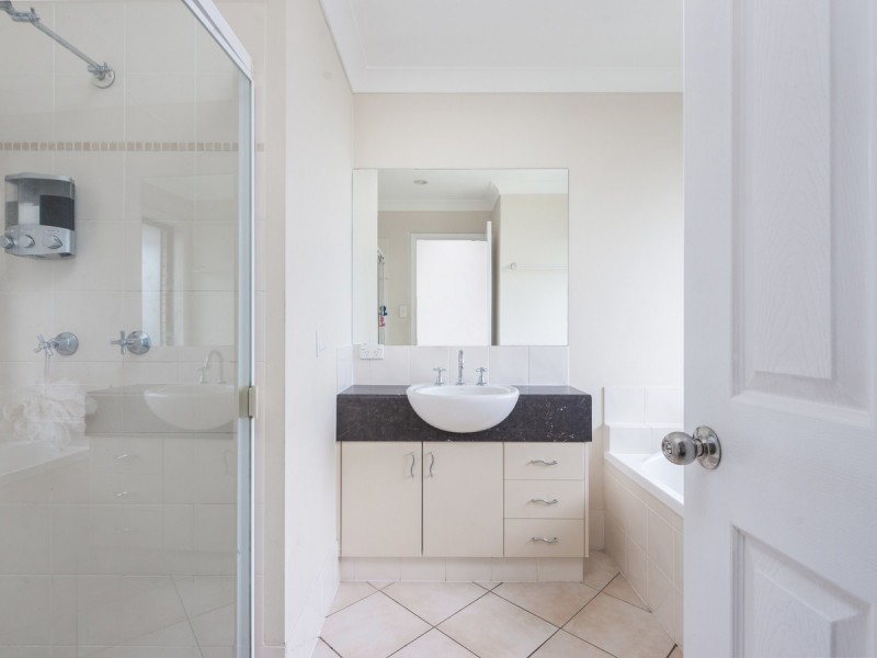 7 Daniells Court, Ormeau QLD 4208