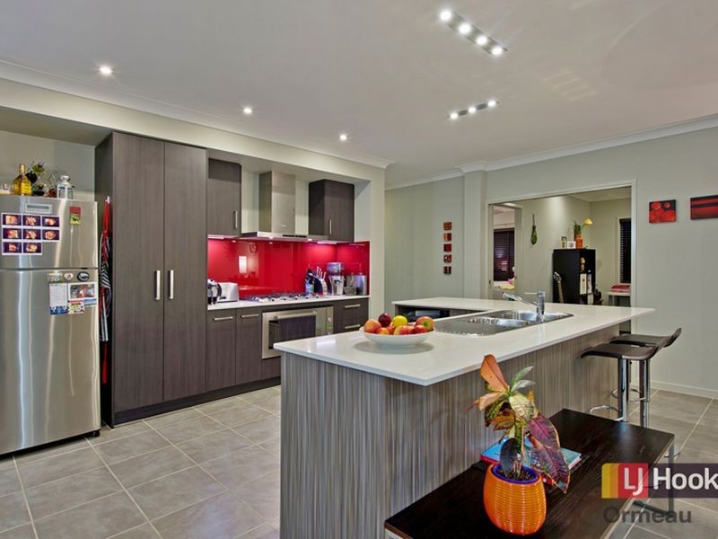 15 Daylesford Circuit, Ormeau QLD 4208
