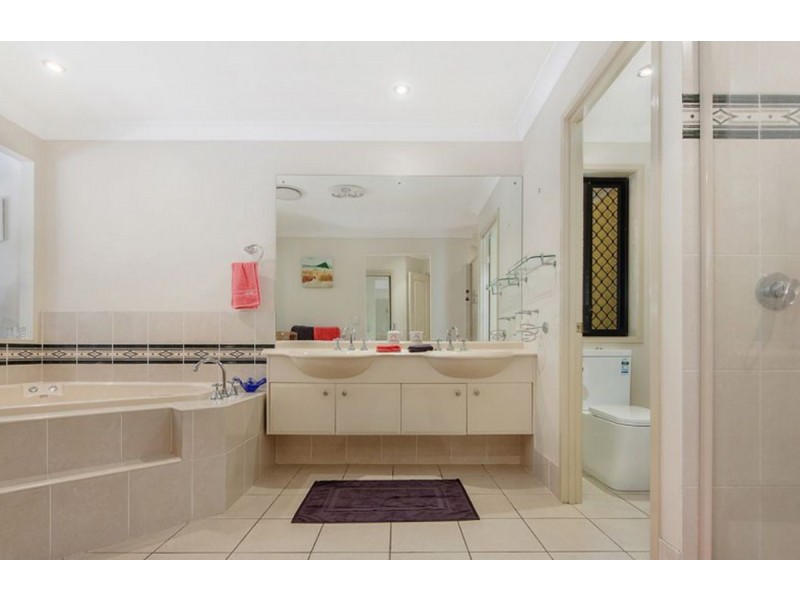 40 Ormeau Ridge Road, Ormeau Hills QLD 4208