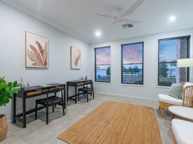 55 Homestead Crescent, Kingsholme QLD 4208