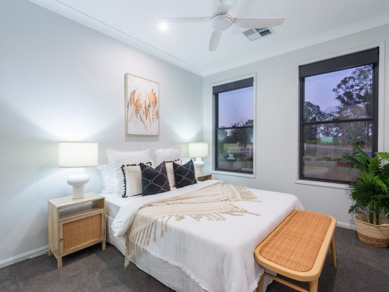 55 Homestead Crescent, Kingsholme QLD 4208