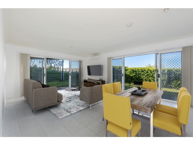 111/1 Sauvignon Parade, Upper Coomera QLD 4209