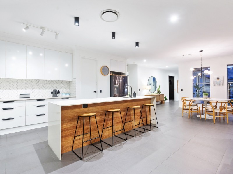 33 Stoney Creek Circuit, Ormeau QLD 4208