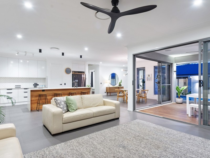 33 Stoney Creek Circuit, Ormeau QLD 4208