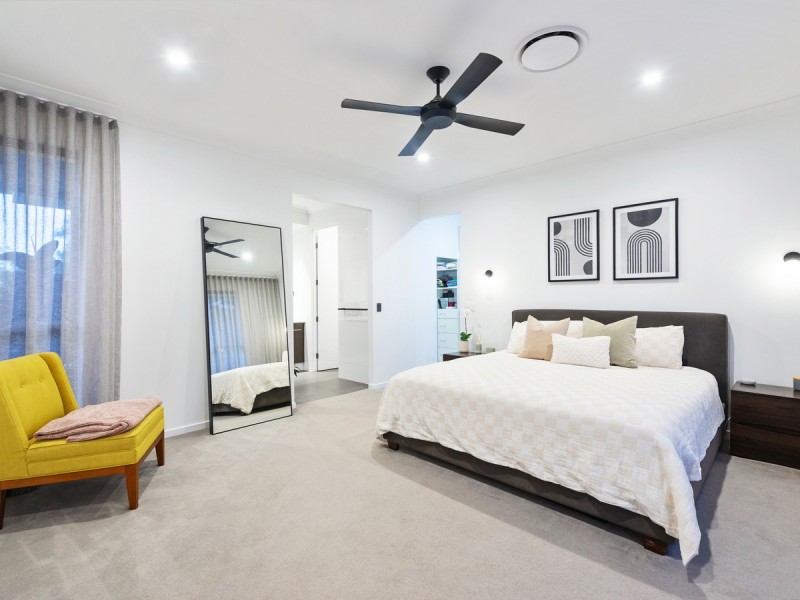 33 Stoney Creek Circuit, Ormeau QLD 4208