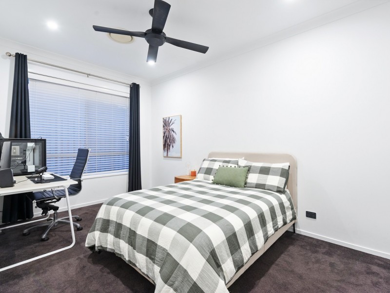 33 Stoney Creek Circuit, Ormeau QLD 4208